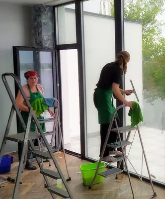 мийка панорамних вікон